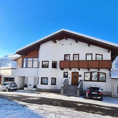Apartment Huter Jerzens Luaran gambar