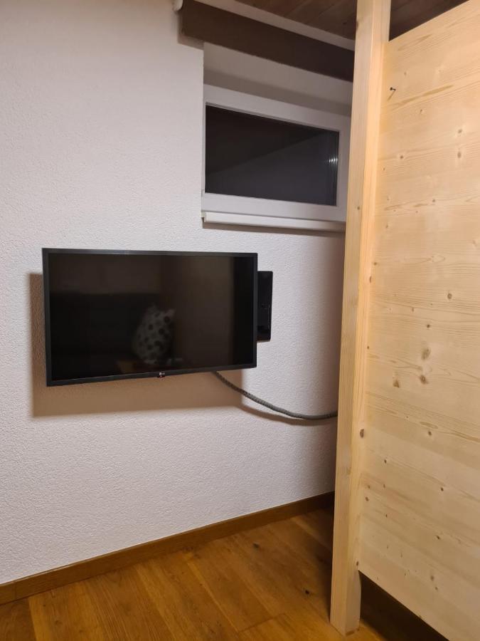 Apartment Huter Jerzens Luaran gambar